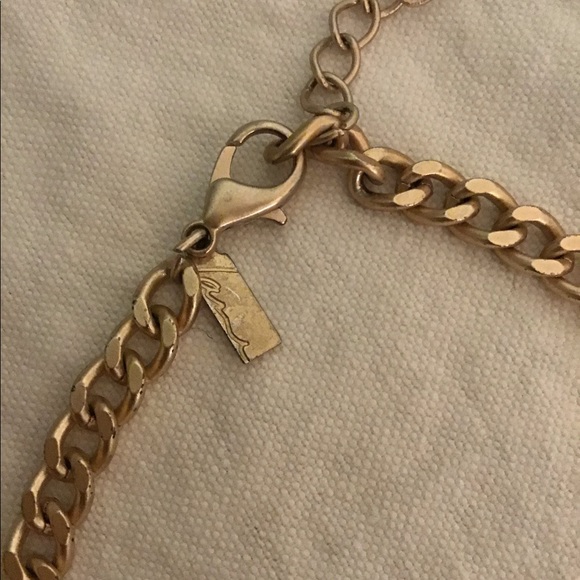 Necklace and earrings - Picture 7 of 8